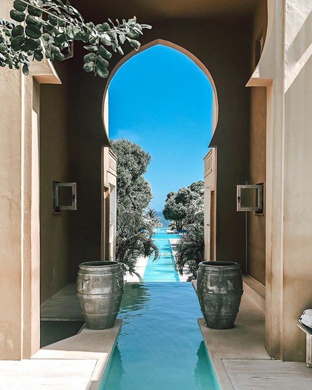 Ready for EASTER? 
We can’t wait to see you all AT THE BEACH ☀️ -

#Repost @thetraveldote
・・・
Blues on blues 🌊 #beachblues ift.tt/38GU9ae