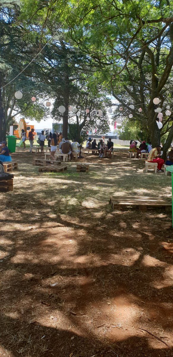 MsDee_Kortjass's tweet photo. It is a big open space. Ntsako just chose to focus on the pool https://t.co/4ZG6HF6FKg