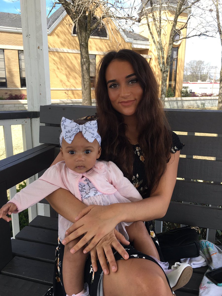 GoCassGo's tweet photo. Starting to get the hang of this mommy thing🧡 #singlemom #ripgrandma #spring #babyjacie https://t.co/snbc3FzXun
