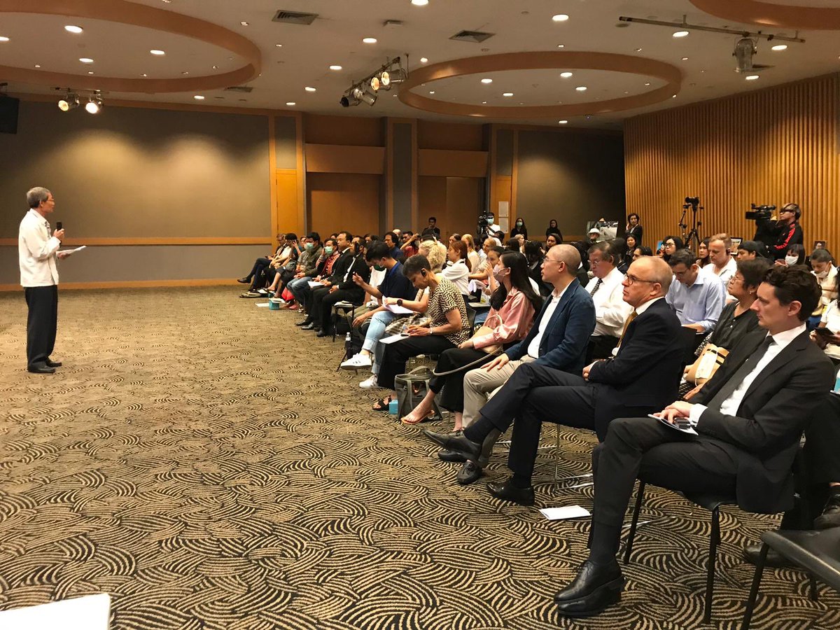 In Solidarity with <a href="/AngkhanaNee/">Angkhana Neelapaijit</a> and other relatives of victims of enforced disappearance in #Thailand and around the world. 16 years since  lawyer Somchai Neelapaijit’s disappearance, but his memory lives on. Crucial to implement national law without delay.