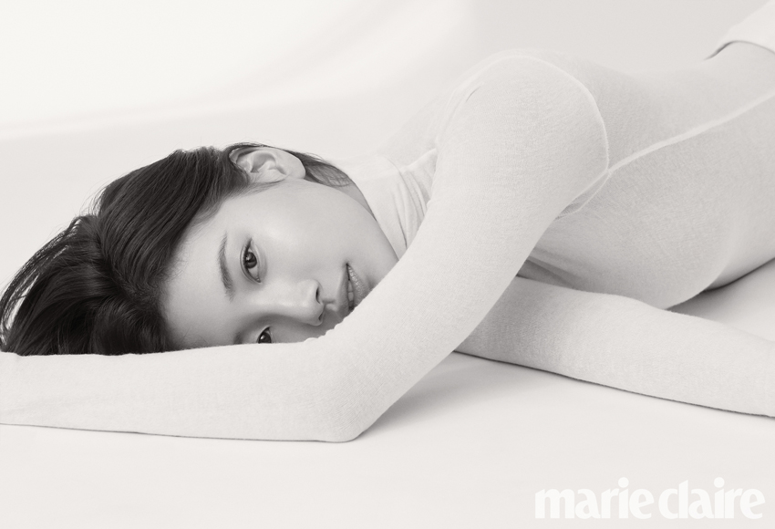 knot_archive's tweet image. 2019년 2월호 별책부록 
#배수지 #수지 #SUZY #BaeSuzy #裵秀智 #ペ・スジ #スジ #랑콤 #Lancôme 

ⓒ 마리끌레르 코리아 (Marie Claire Korea)
ⓒ 랑콤(Lancôme)