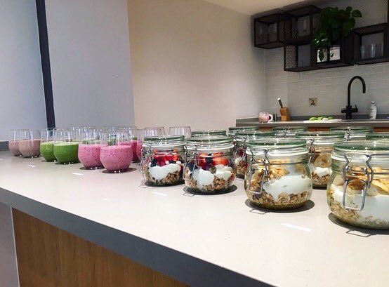 DesignJq's tweet image. Don’t forget we are open for breakfast until 10am for today only as part of our Birmingham wellbeing week!! Start your day the right way with a selection of delicious healthy food and freshly made smoothies whilst admiring the aquariums 🤩🥑🍓🐠