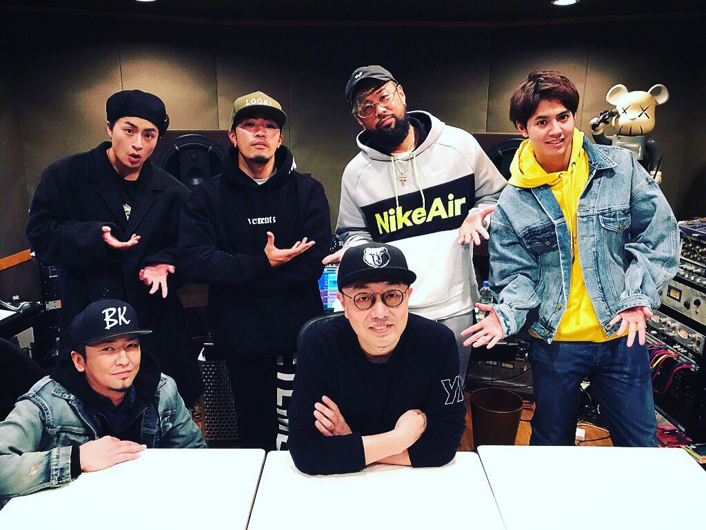 DJSACHIHO's tweet image. 4/15発売のGENERATIONS ( @generationsfext )のニューシングル「ヒラヒラ」のカップリング曲「Red Carpet」の楽曲制作をさせて頂きました🔥🔥🔥良い機会を頂きありがとうございました！

#GENERATIONS 
#白濱亜嵐 
#片寄涼太 
#数原龍友 
#Takanori_LLBros
#Sweep
#DOI
#DJSachiho
#LDH