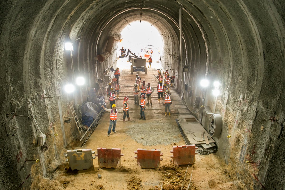 MRTMalaysia's tweet photo. 📰Siaran Media: PENEMBUSAN TEROWONG MRT LALUAN SSP DI BAWAH LEBUHRAYA KL-SEREMBAN
#SSPLine https://t.co/gonS8JxCGL