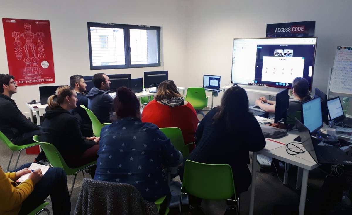 Access Code School tweet media