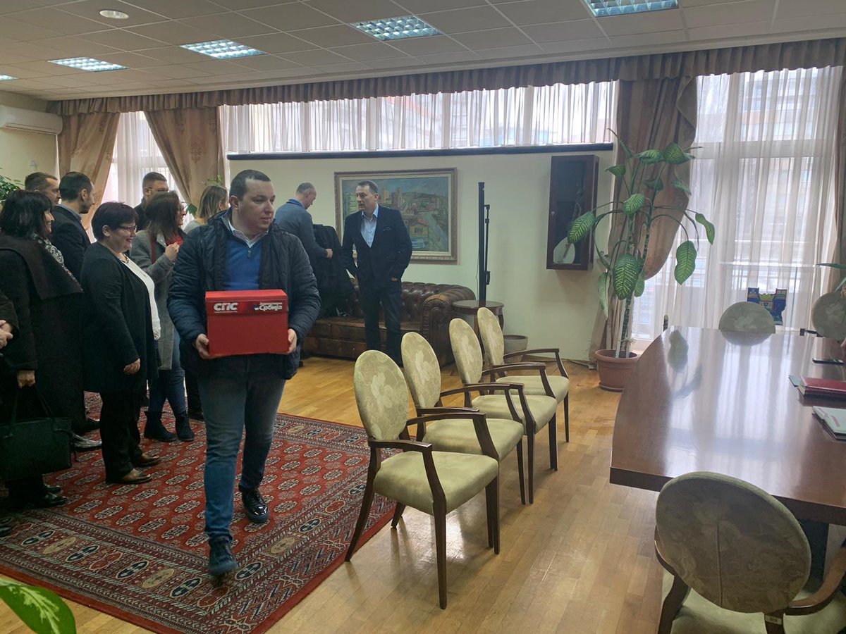 mandic88's tweet photo. Predata lista SPS-JS za Cukaricu @socijalisti @SPSCukarica https://t.co/osmliKPjdZ