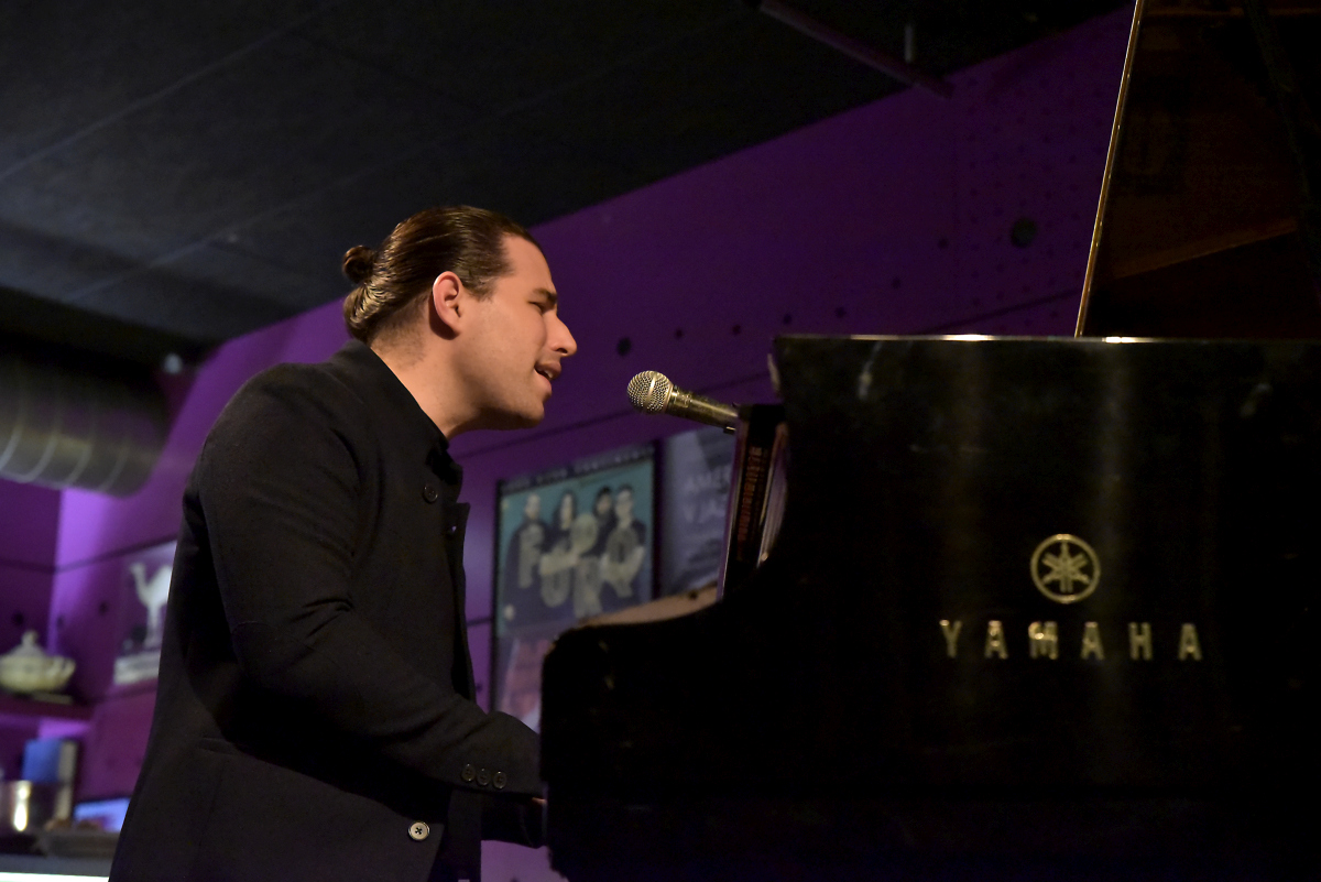 musicwebcz's tweet photo. @BonaRichard in @JazzDock @Prague

➡️https://t.co/bj6kFuh0ke⬅️ https://t.co/2ei3rjiddb