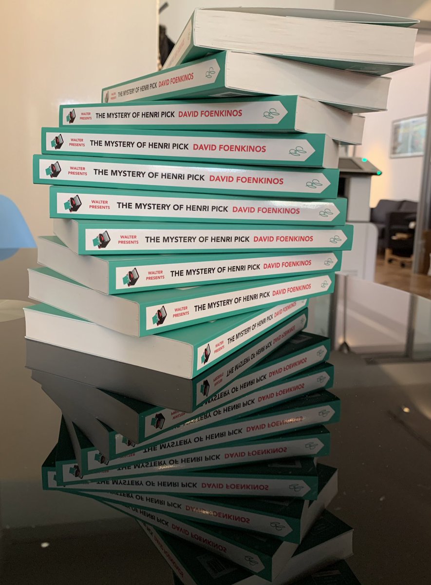 WalterPresents's tweet photo. Look what just arrived in the office! #FirstCopies #WalterPresentsBooks
@PushkinPress https://t.co/8ZEkFbttwS