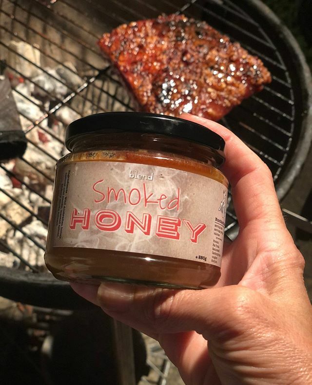 FirebrandBBQ's tweet photo. This stuff, @blendsmokedhoney on smoked pork belly crackling as a finishing glaze.. Send for the undertaker, we've died and gone to heaven. 🙌⁠
Locally made and available in the Firebrand Pantry. ⁠
.⁠
.⁠
.⁠
⁠
⁠
#firebrandbbq #fireupsomefirebrand #… https://t.co/0IxyOyEMYW https://t.co/xT2PSG3DTB
