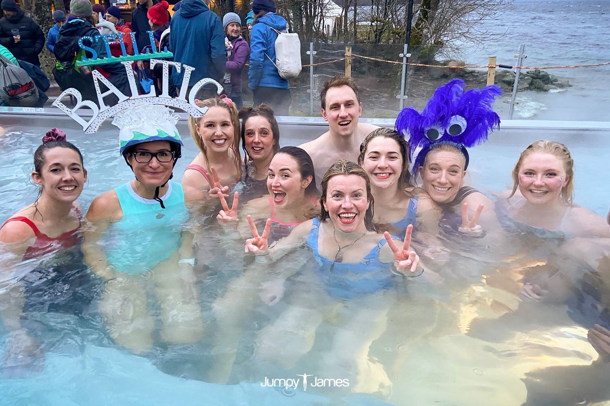 SwimWildUK's tweet photo. How many swimmers can you fit in the hot tub?... and a monster in the loch! Great fun and lots of smiles at the #ScottishWinterSwimmingChampionships 📷@jumpyjames
@TaymouthMarina #SWSC2020 #winterswimming @outdoorswimming @outdoor_swimmer https://t.co/XnK3gQ9dlo
