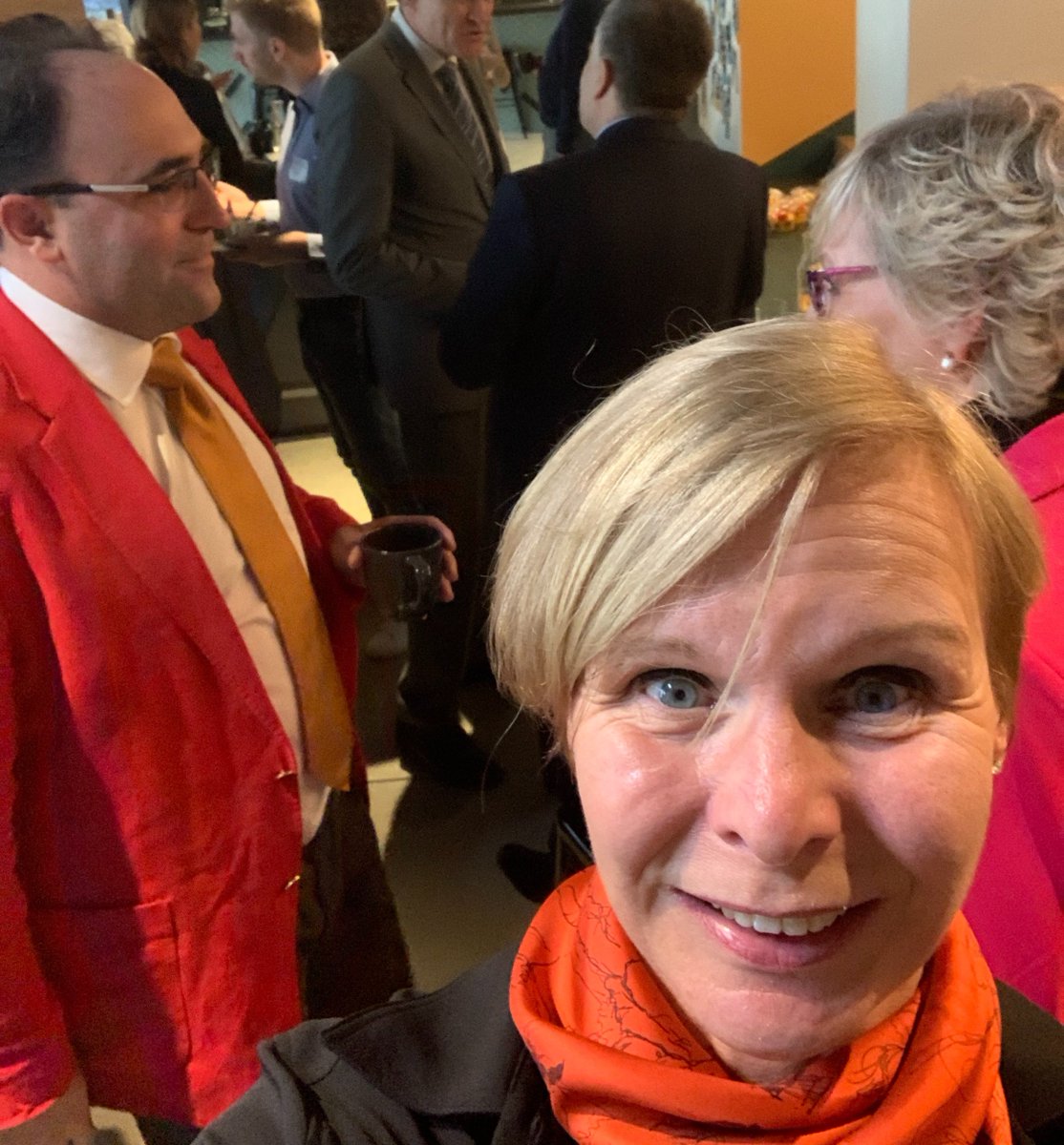 Luxdates's tweet photo. Great event today with the @BritChamberLux, kindly sponsored by #andersonwise. Today was all about #values. Stay tuned for Luxdates #firstdatekit this Sunday, it will be about #values in a #relationship. Special guest: @keith_amoss ! https://t.co/SyCuhQDBst