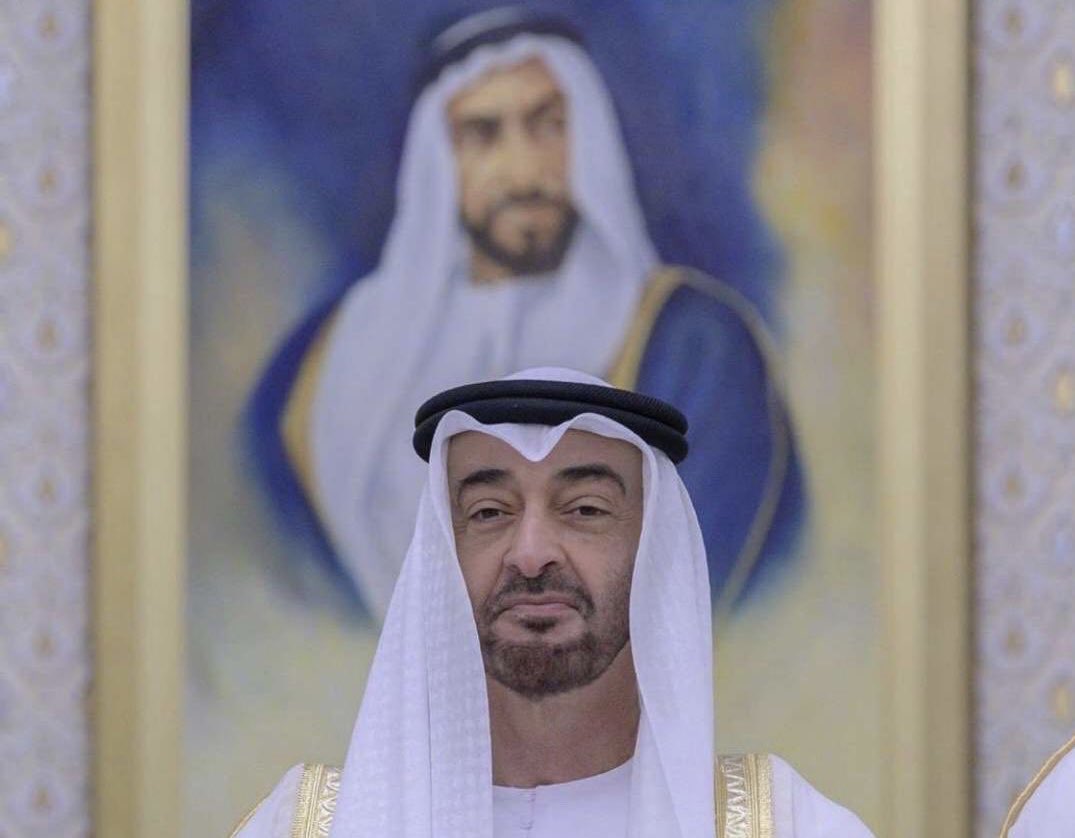 في ميلاد الشيخ محمد بن زايد نحتفي بمن يصل الليل بالنهار من أجل عزة الإمارات ورفعتها ولكي يظل الشباب الإماراتي في الطليعة دوماً وليعم الخير والسلام والاستقرار والطمأنينة ربوع العالم.. كل عام وبوخالد مجد الإمارات