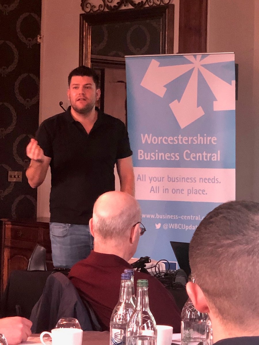 WGH_Updates's tweet photo. Our team is at @StanbrookAbbey today with @worcscc and The Apprenitce winner @Mark_E_Wright talking about how to take your business to the next level, with the exclusive new #elevateprogramme https://t.co/udqFWQb52Z