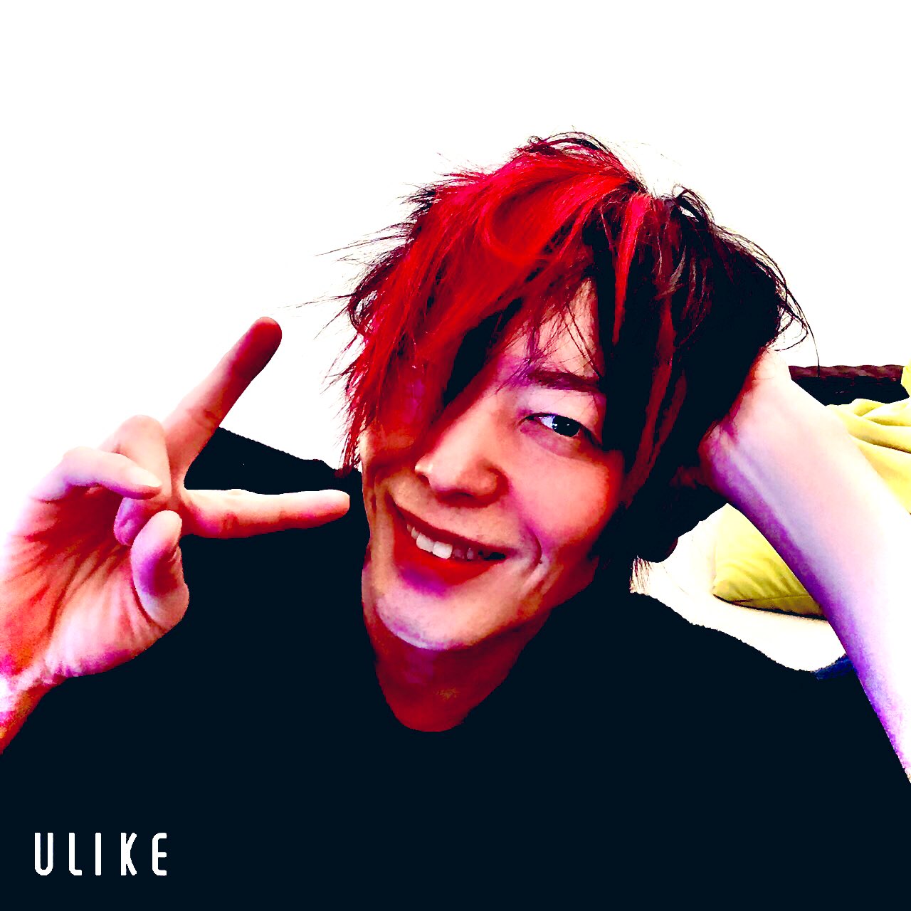 谷山紀章 生まれて初めてヘアカラーしてみた ɛ なんか サンリオで4人組でバンドやってるボーカルの人っぽくなっちゃった そう これが承認欲求ってヤツだね T Co 7wfavlmgin Twitter