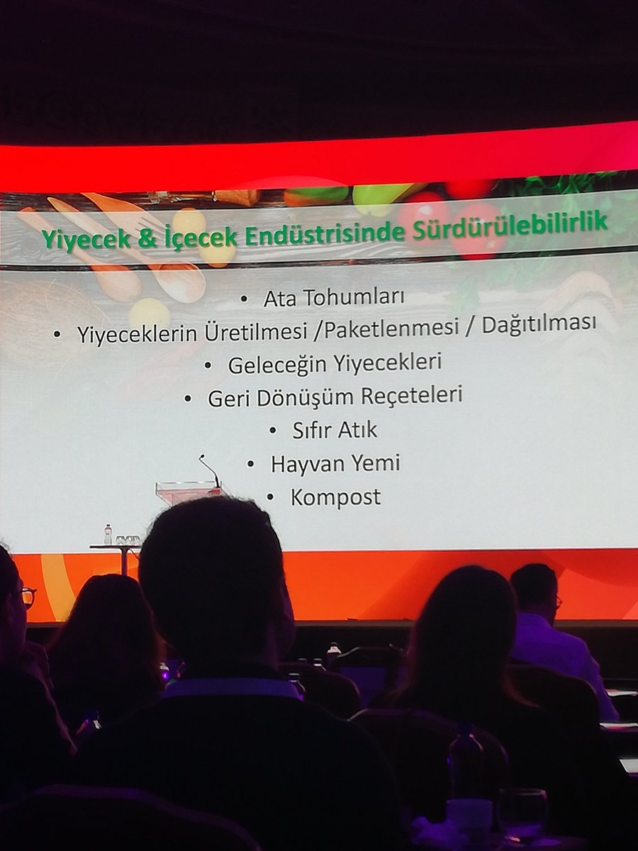 BrandTalks's tweet photo. Tasarımcı Özlem Süer ile Müşteri Deneyimi ve ARGE Danışmanı Zeynep Yeğenağa "Moda ve Yiyecek Endüstrisinde Sürdürülebilirliği" anlatıyorlar. #BrandTalks #arastirmazirvesi #degeredeger @TrArasDernegi https://t.co/VV5FeErxoU