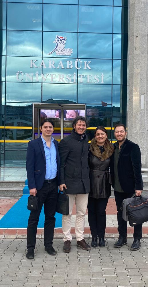 CemOrman's tweet photo. @GaliMedya olarak @karabukuni ile başarılı bir web portal projesi sunumu gerçekleştirdik. 👏👏👏 Karabük ve özellikle Safranbolu'yu çok beğendik. Çok otantik biryer mutlaka gidip görülmeli. 👍👍��
#karabüküniversitesi #webdesign #webyazılım #webtasarım #galimedya #cemorman https://t.co/ezgdOt3h2g