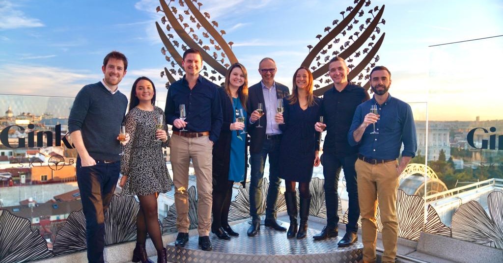 VulogTech's tweet photo. We had a wonderful time last night with leading #mobility experts in #Madrid: @dianamorato Co-Founder @Circ, @chalyst CEO @Wible_esp & @AlvaroZamacola Country Manager Spain & Portugal @BlaBlaCar_es. Y sí, realizamos todo el panel en español! #PoweringSharedMobility #MobilityNeXT https://t.co/jRKr1Z8hBI