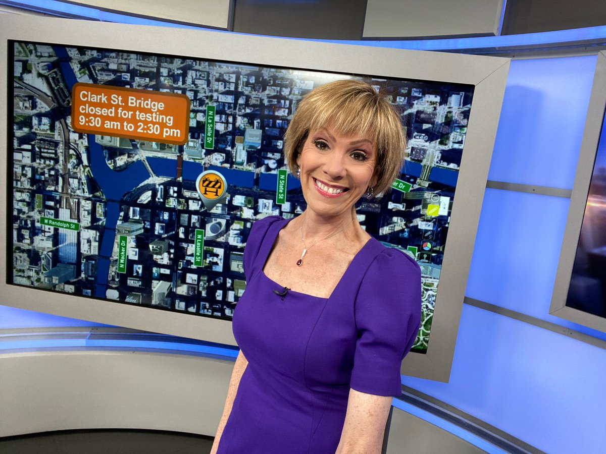 rozvaronABC7's tweet photo. Good Wednesday Morning! Roads are super-quiet. More bridge testing scheduled today. Clark St will close at the Chicago River between 9:30 and 2:30. #AllowExtraTime https://t.co/X36oMWDH2B