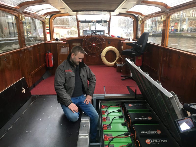 elemedproject's tweet photo. Electric boats now in full swing to dominate Amsterdam’s canals.
#electricvessels #canalboats #emissionfree  
Read more: https://t.co/fOxkZ8EWay https://t.co/Y03PjiFdHK