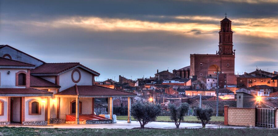 ¡Un lujo de vistas desde <a href="/bodegasmateos/">Bodegas Mateos</a>!

#SomosDistribuidores #Bodegas #vinos #wine #vino
