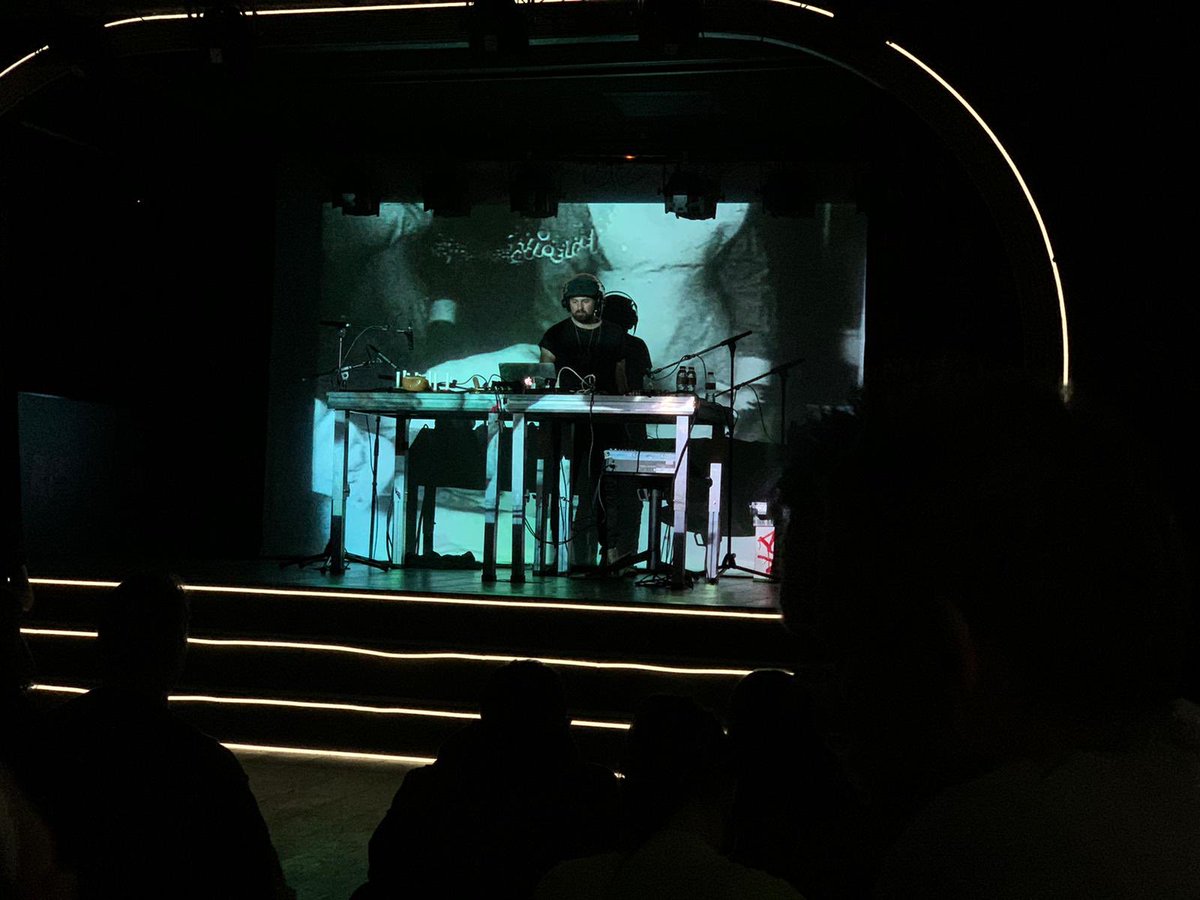 EnPlatea (@enplatea) on Twitter photo Nina Delgado trae su #crónica sobre el festival <a href="/MUTEK_ES/">MUTEK Barcelona</a> en Barcelona enplatea.com/?p=27225 <a href="/EstrellaDammEs/">Estrella Damm Es</a> <a href="/RocaGallery/">RocaGallery</a> <a href="/IF_Barcelona/">Institut français de Barcelona</a> <a href="/NicolasBernier_/">Nicolas Bernier</a> <a href="/IAAC/">IAAC</a> <a href="/NitsaClub/">Nitsa Club</a> #MUTEKES11 <a href="/Reebok/">Reebok</a> <a href="/patcomunicacion/">Patricia Velasco</a> <a href="/Blood_Nina/">Nina Blood</a> Nina Delgado trae su #crónica sobre el festival <a href="/MUTEK_ES/">MUTEK Barcelona</a> en Barcelona enplatea.com/?p=27225 <a href="/EstrellaDammEs/">Estrella Damm Es</a> <a href="/RocaGallery/">RocaGallery</a> <a href="/IF_Barcelona/">Institut français de Barcelona</a> <a href="/NicolasBernier_/">Nicolas Bernier</a> <a href="/IAAC/">IAAC</a> <a href="/NitsaClub/">Nitsa Club</a> #MUTEKES11 <a href="/Reebok/">Reebok</a> <a href="/patcomunicacion/">Patricia Velasco</a> <a href="/Blood_Nina/">Nina Blood</a>