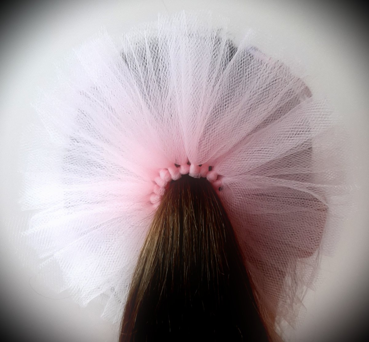 CrewTutu's tweet photo. I'm looking for some help from you lovely people!!! 😊

I've created some 'Hair Tie Tutus' but i'm not overly keen on the name &amp; mind block has set in!! Can anyone think of a snazzy name I can call these? 🤔

*Don't worry, I will be taking better photos 😉

#hair #tutu #QueenOf https://t.co/2xhAgkQBd2