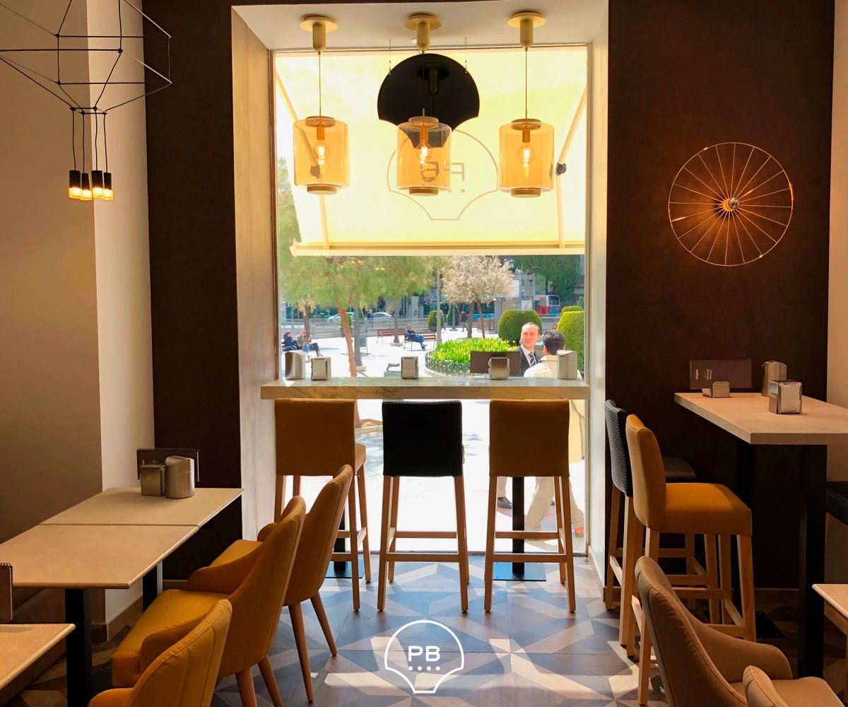 PuertaBernina's tweet photo. Con este miércoles tan soleado, cómo negarse a la terraza de Puerta Bernina... 🌞☕️🍰
Prueba nuestros productos caseros en Puerta Real (junto a la Fuente de las Batallas) https://t.co/omnzPOtCGG