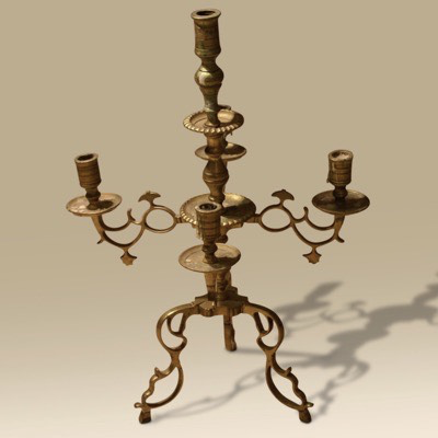 antiqueoakuk's tweet photo. Gorgeously ornate in every possible way, this charming #candelabra from the 17th century will effortlessly add to the exact regal ambiance you are looking for. 
£2,950
#antiquecandelabra #antiques #vintagestyle 
https://t.co/axJINhsYKU https://t.co/u4lbrTxYvf