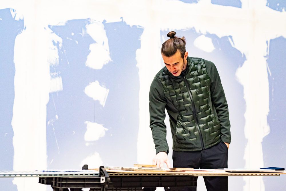 "The most important advice I've ever been given is always to work hard." 

Welsh football star <a href="/GarethBale11/">Gareth Bale</a> chatted to Buzz about his involvement with a new underground golf bar, <a href="/Par59Cardiff/">Par 59</a>, coming soon to Cardiff! ⛳️🍸

📲 buff.ly/2TP6aEY