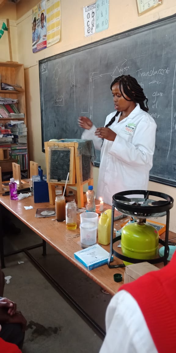 PillarEducatio1's tweet photo. Ensuring practical lessons in science are done  to promote #STEMeducation and #LearningForAll in Kenya.

Our science kit enables teachers to handle all experiments in the curriculum.

cc:
@KICDKenya
@EduMinKenya https://t.co/OXEi84NDpl