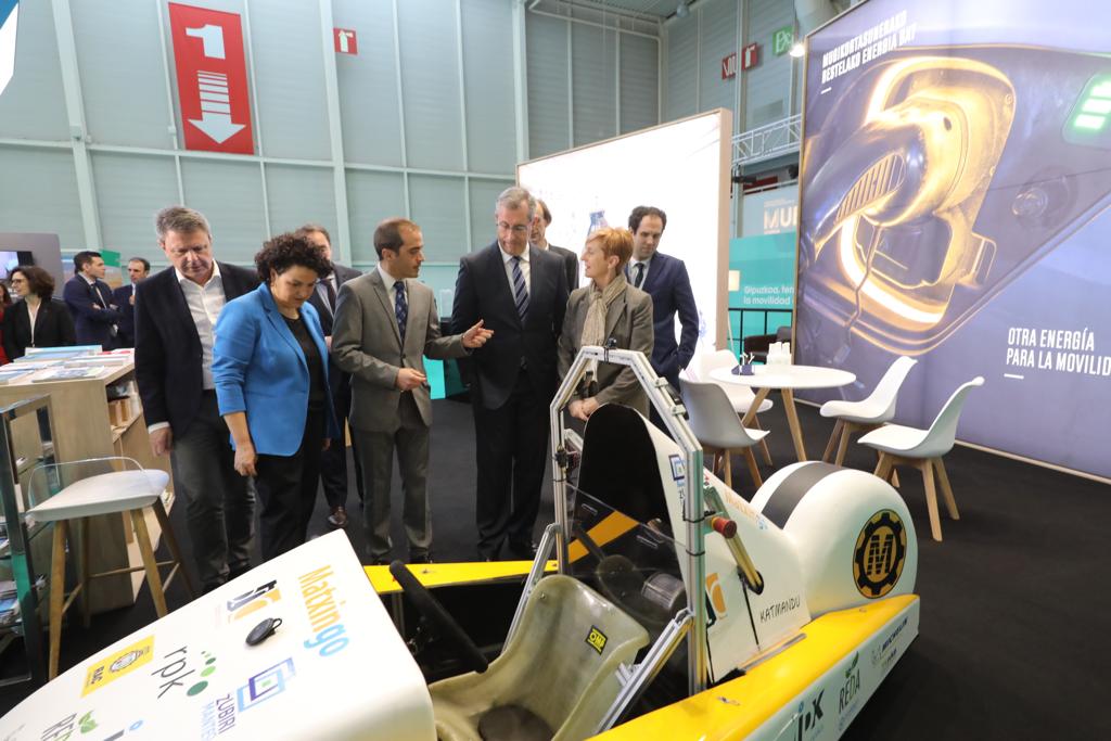 mubilexpo's tweet photo. 📲You can check the program of activities on the GoMobility website. https://t.co/pQay4ga6rG

📲GoMobility egitaraua gure webgunean kontsulta dezakezu. https://t.co/pQay4ga6rG

#GoMoblity2020 #mugikortasuna #Iraunkorra #berrikuntza #automozioa #autoelektrikoa https://t.co/7K5vXZkRAj