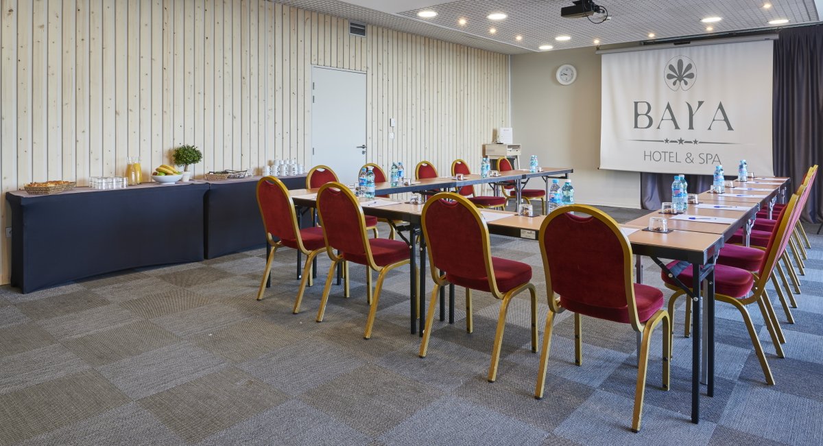 ForbesGroupEU's tweet photo. Tables pliantes légères à utiliser comme tables de buffets, tables de banquets, tables de séminaires, tables de conférences ou tables de salle de réunions (Baya Hôtel &amp; Spa, Capbreton)
https://t.co/C7TMmGo71g
#tables #légères #pliantes https://t.co/rSYqKcGKeO