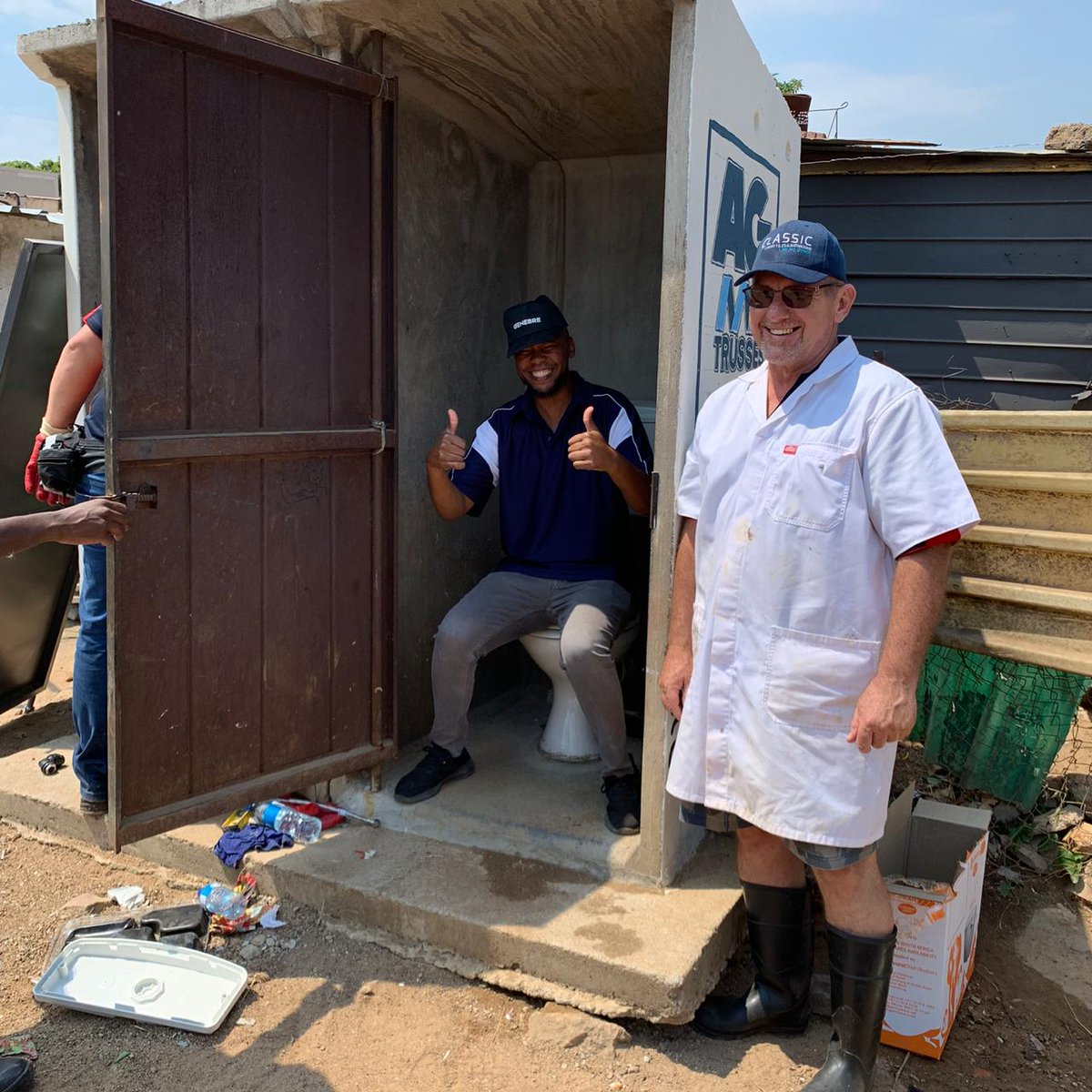 plumbingonline's tweet photo. Fourth toilet complete! Woop woop!
.
https://t.co/q4pooKooXP
.
#AdoptAToilet
#ProudToiletParent
#worldplumbingday
#plumbingafrica
#artofplumbing
#IWSHFoundation
#plumbersofjohannesburg
#workingtoilet
#dignityisahumanright
#iopsa
#Plumblink
#WorldPlumbingDay2020 https://t.co/shlFhlhSXt