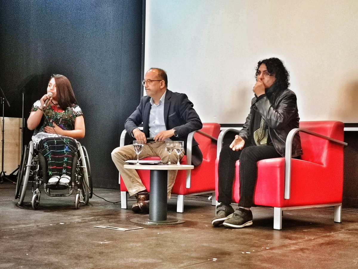 FonsCatala's tweet photo. Continuem amb la primera taula de les Jornades sobre #Cooperació #SalutMental #Discapacitat amb @carlescampuzano de @_dincat parlant de "vides creuades: dues dones transformant el món" amb @nadiaghulam i Maria Consuelo Mendoza d'@asopedi #cooperaCAT https://t.co/oXU6RAiPgq