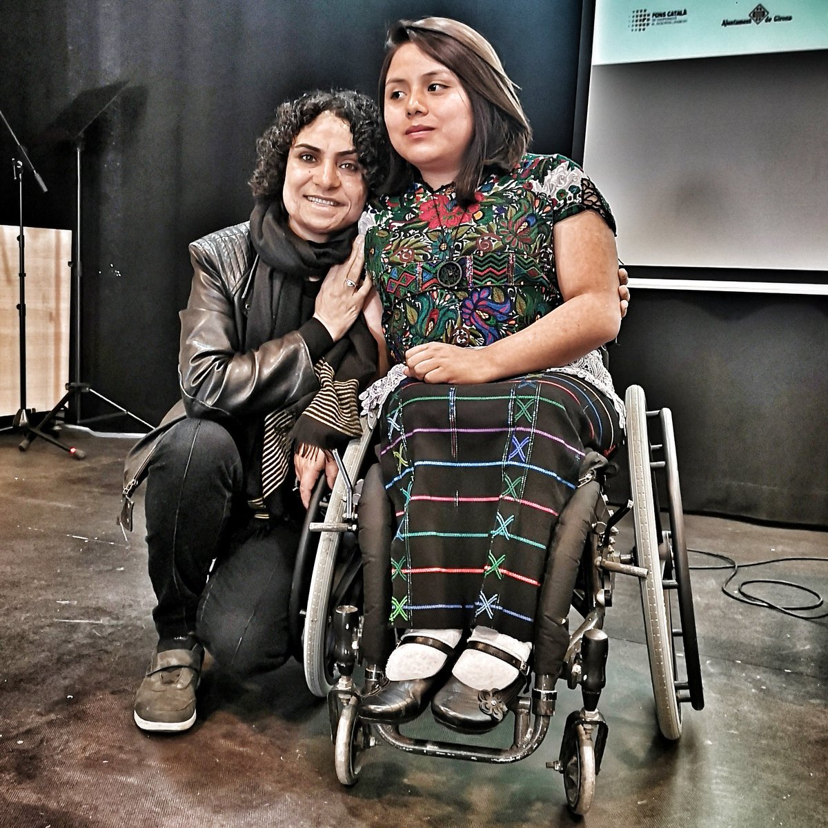 FonsCatala's tweet photo. Continuem amb la primera taula de les Jornades sobre #Cooperació #SalutMental #Discapacitat amb @carlescampuzano de @_dincat parlant de "vides creuades: dues dones transformant el món" amb @nadiaghulam i Maria Consuelo Mendoza d'@asopedi #cooperaCAT https://t.co/oXU6RAiPgq