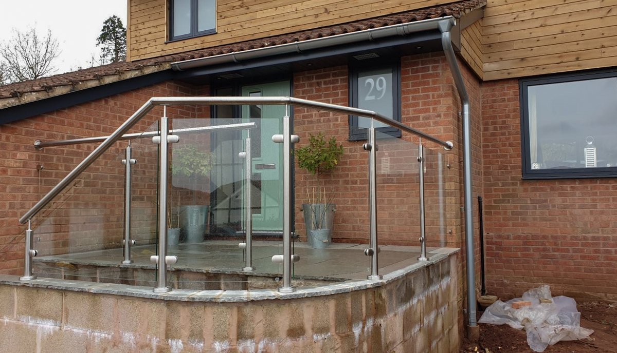 Bespoke Frameless Glass tweet media