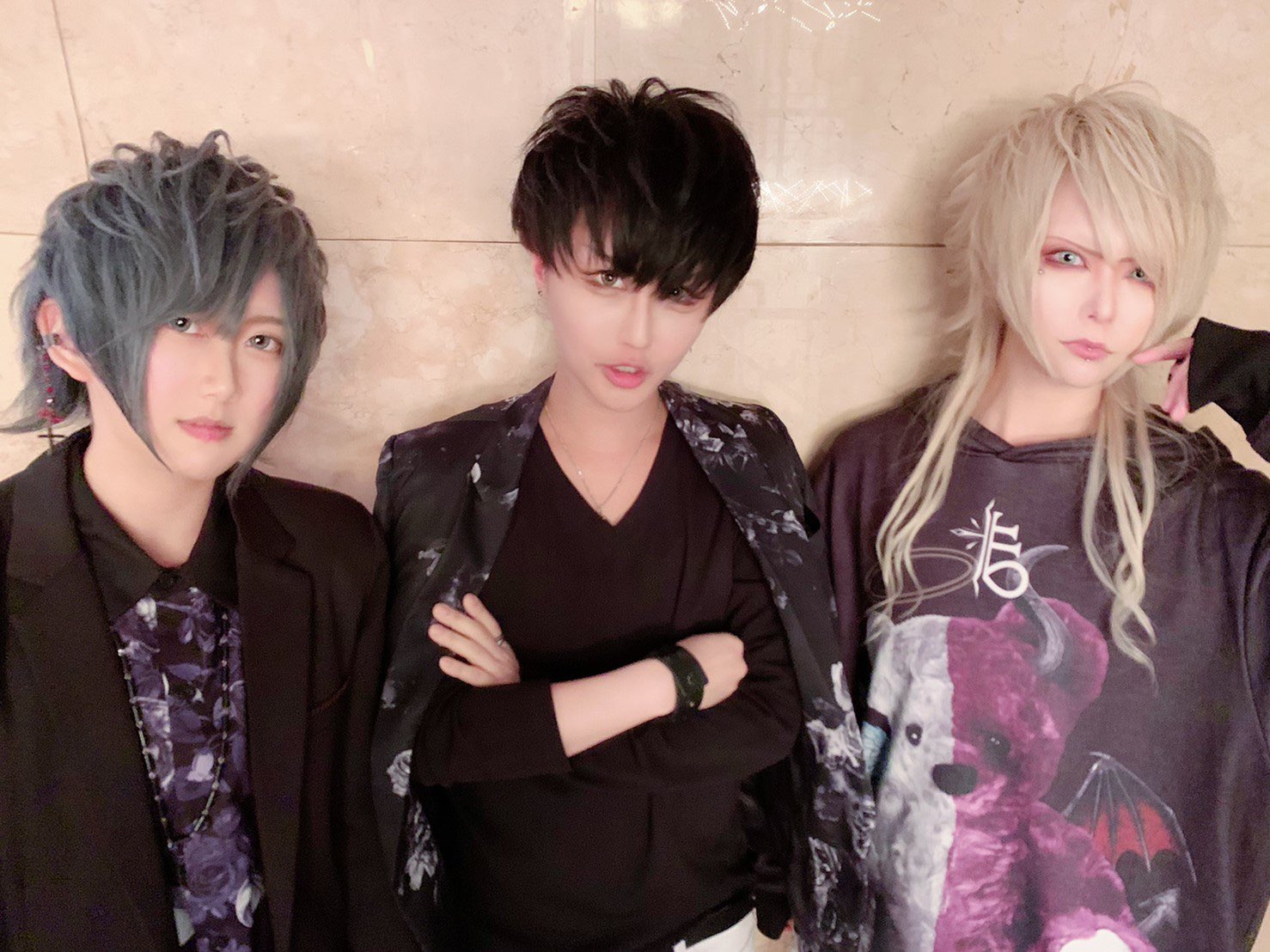 歌舞伎町 男装ホスト ミストラル 世界初 女 だけのホストクラブ 初回は ミストラル へ T Co 617ycrrzvt Twitter