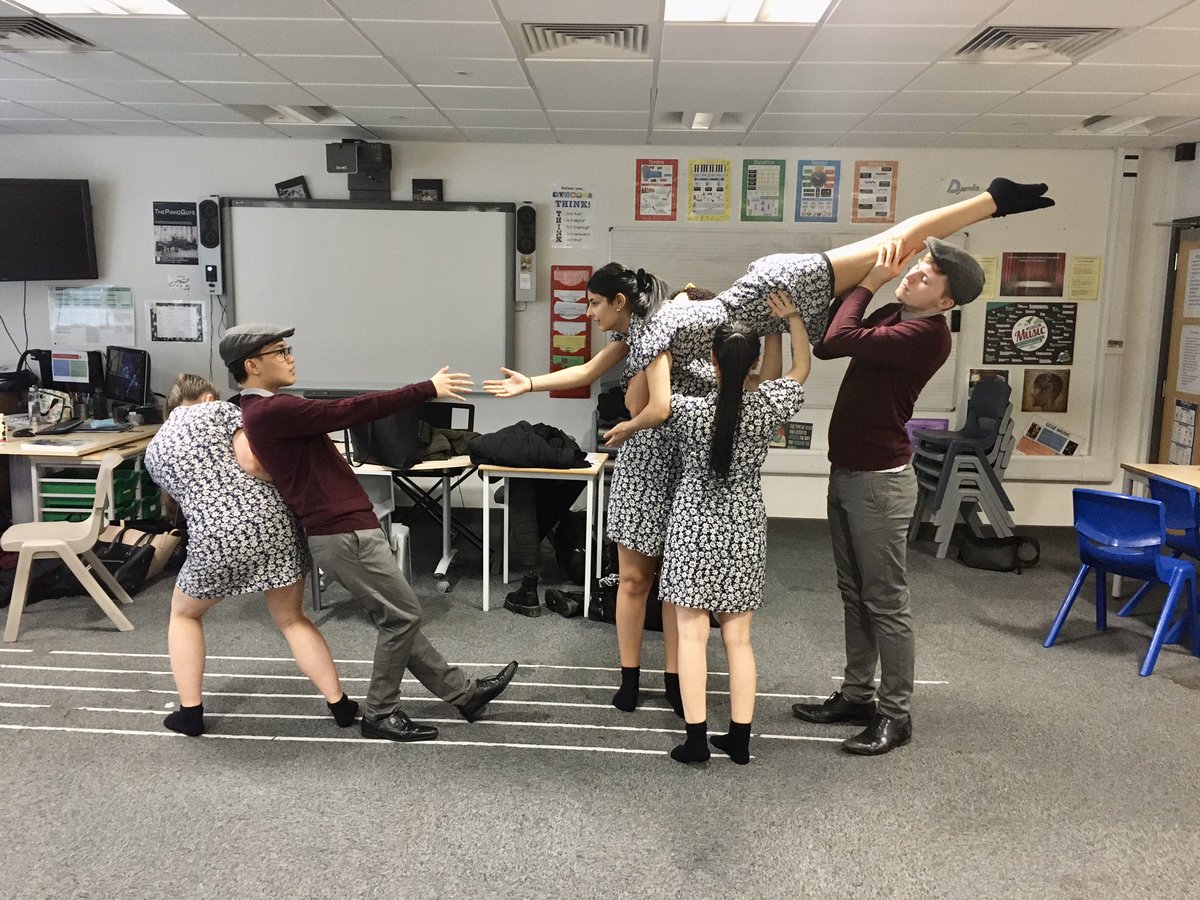 ASAPerfArts's tweet photo. Year 13 continue to push limits and break boundaries with Physical Theatre - mastering lifts influenced by @franticassembly to explore the intense emotional connection between characters on stage. #ALevelDrama #PhysicalTheatre #BetterNeverStops #PushYourselves #WorkingTogether π https://t.co/KsHsDUUZn0