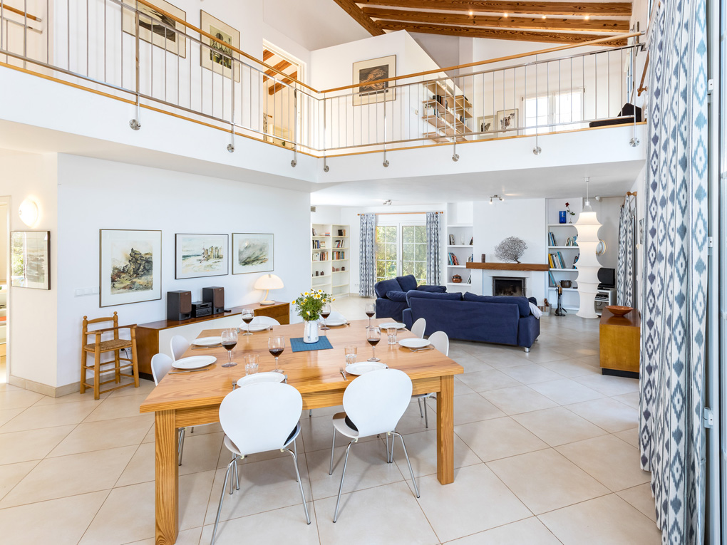 EV_SantaMaria's tweet photo. Check this great opportunity to buy a beautiful country house with holiday rental license in Binissalem. 

https://t.co/ViMIbONexk

#Mallorca #RealEstate #realestateinvesting https://t.co/XUNnE80ig4