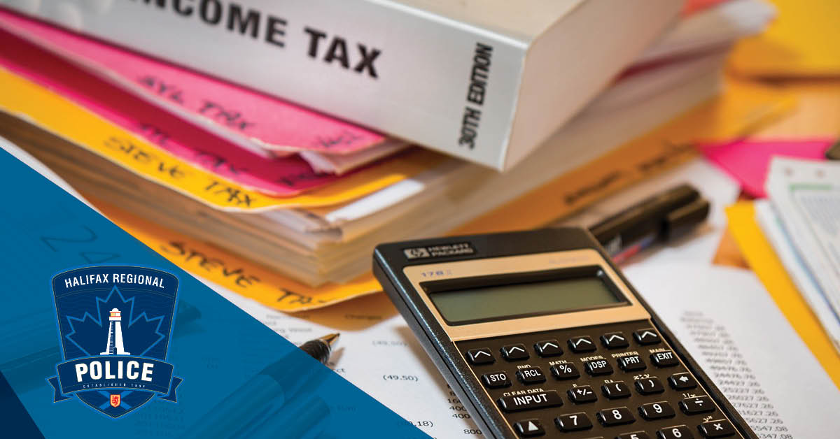 HfxRegPolice's tweet photo. #IdentifyFraud Caller identifies as a Canada Revenue Agent & tells victim they owe money or they have a tax refund. The caller then says they need the victim's banking information. If you receive a call like this, hang up. Protect yourself, visit: https://t.co/2BvvXq3Xqo https://t.co/kdUFaJydFX