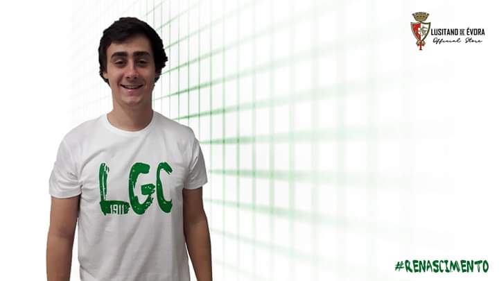 🛒 Nova coleção - t-shirts LGC

💵 1 unidade 15€ / 2 unidades 25€

#renascimento