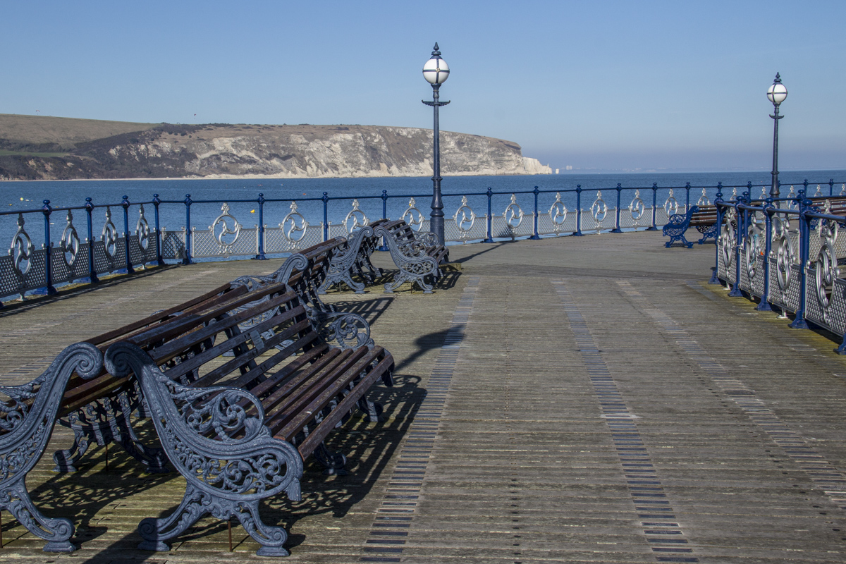 ValeryCollins's tweet image. #wednesdaywandering wander through #Dorset in #England and find a variety of lovely, interesting places - #BlandfordForum #Bournemouth #BrownseaIsland #Christchurch #CorfeCastleVillage #Kimmeridge #Poole #Sherborne #Swanage #Wareham #Weymouth #Wimborne - experiencedtraveller.com/journal/2020-0…