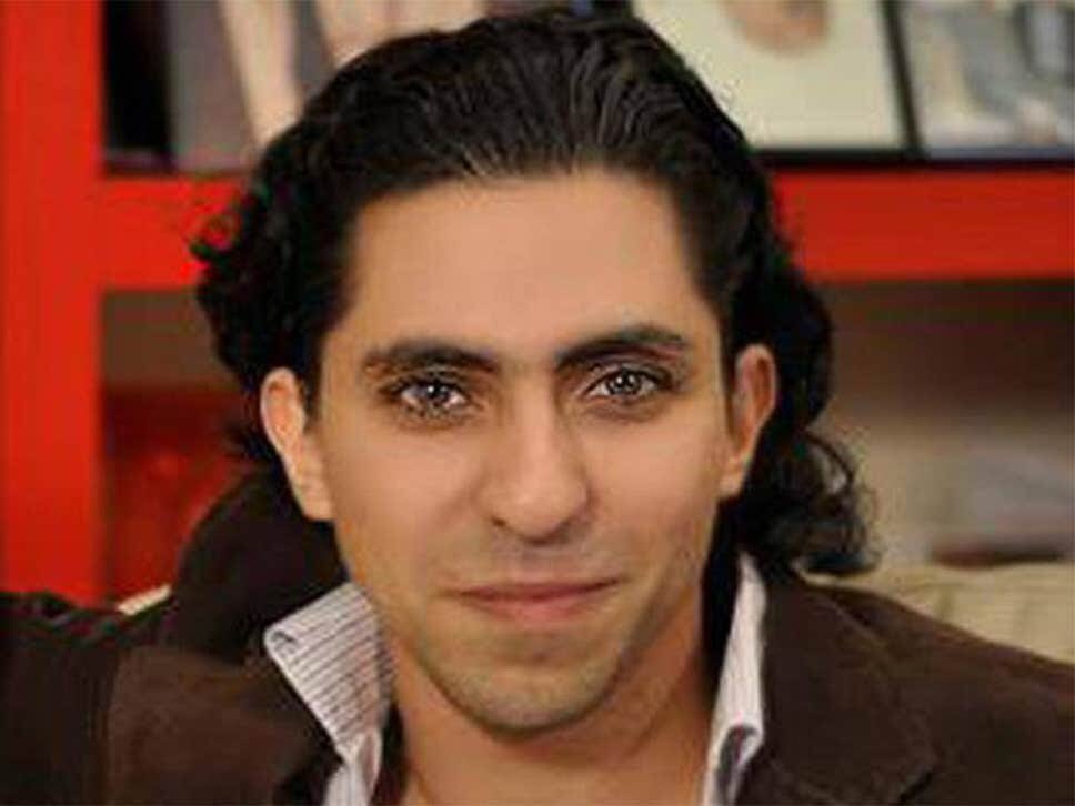 miss9afi's tweet image. I received the news that my husband Raif Badawi had been transferred to hospital again. His health has deteriorated very badly and we have not heard from him for three months. The children and I are so worried about him.