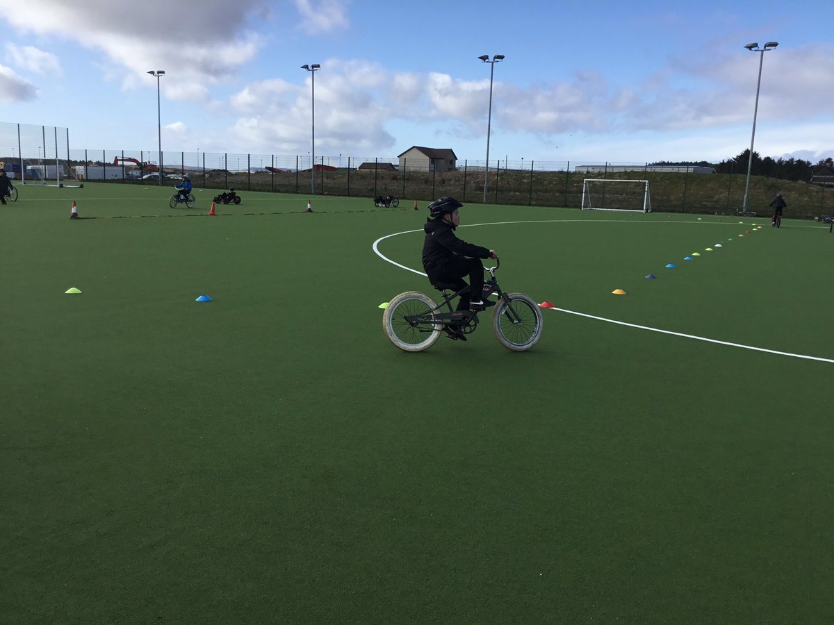 SchoolHillside1's tweet photo. P5B are having an incredible time trying different ways to cycle! @get_about #justcycle https://t.co/OgkRqmLUaV