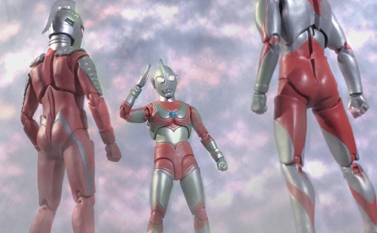 なつふま ウルトラマン夕陽に死す ウルトラの星光る時 ウルトラマンのカラータイマーが赤になった だがウルトラマンは負け ない 初代ウルトラマンとセブンとの友情が心の支えになっているからだ ウルトラアーツ フィギュアーツ写真部 ちいさな巨大 なつふま ウルトラマン夕陽に死す ウルトラの星光る時 ウルトラマンのカラータイマーが赤になった だがウルトラマンは負け ない 初代ウルトラマンとセブンとの友情が心の支えになっているからだ ウルトラアーツ フィギュアーツ写真部 ちいさな巨大