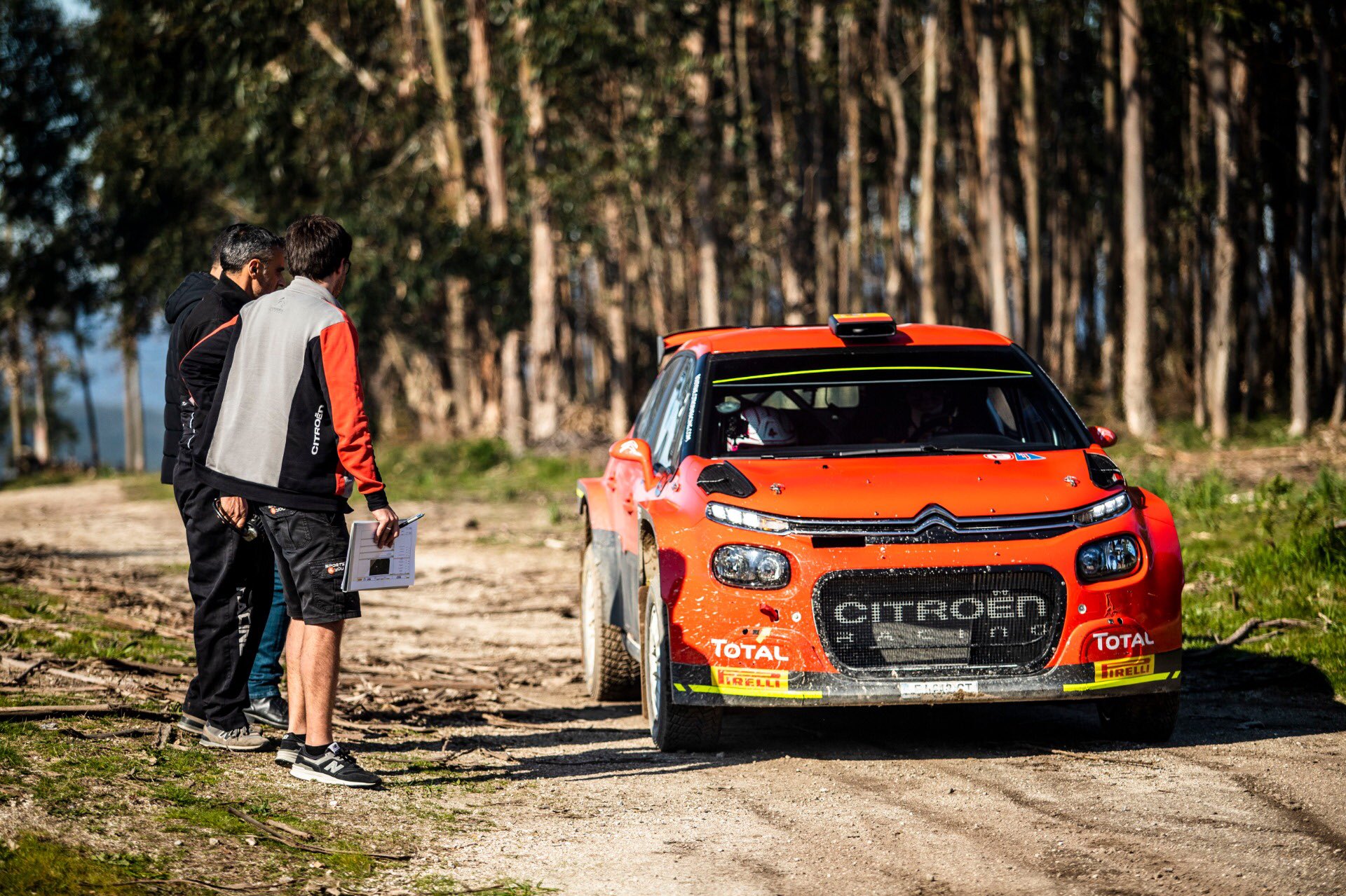 FIA European Rally Championship: Temporada 2020 - Página 4 ES1-pBpWoAIZyP_?format=jpg&name=large