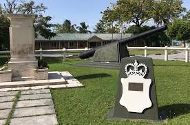 TeamIbu2028's tweet photo. #visitAdduCity
#lifebeyondtheequator
#stillsafe
War Canon; defence of addu 
British Royal Air force world war II memorial garden in Gan , Addu Atoll Maldives. The Memorial is maintained with support from Britain. this garden commemorates those who died between 1939-1945. https://t.co/am4FMOCV7K