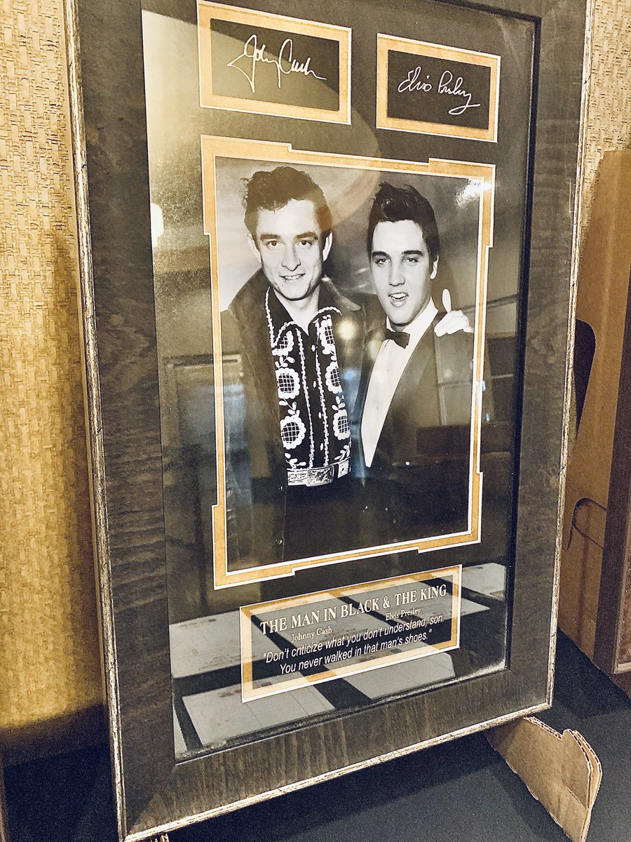 RhodeIslandRow's tweet photo. Rhode Island Row is excited to partner with the Children’s National Hospital DC for a silent auction where you can bid on historical items Funds raised will go directly to the hospital system stop by RIR 2300 Washington place NE DC 

#dc #dmv #maryland #dcevents #dmvevents #art https://t.co/0rY8qfR644