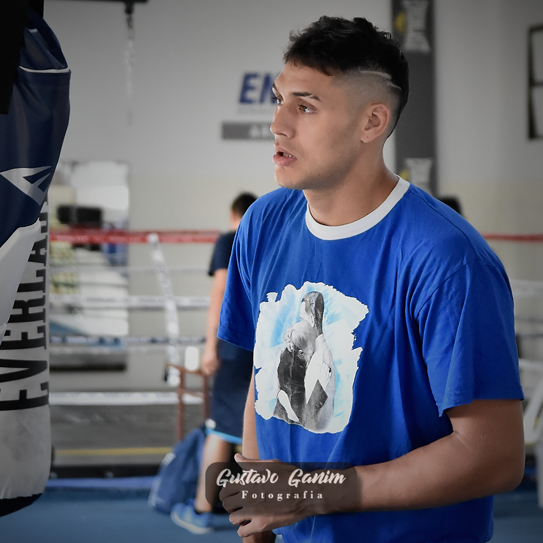 gganim's tweet photo. 🥊❤️🇦🇷 Sparring Selección Argentina de Boxeo Masculino
@enardinfo @Lautaro68718425
VAMOS ARGENTINA
VIVA EL BOXEO
#SeleccionArgentinadeBoxeo
#BoxeoArentino #Boxeo
#ENARD #EquipoArg
#TheNextBoxingGeneration
#PreolimpicosBoxeo2020
#Tokyo2020 https://t.co/214ys34GdJ