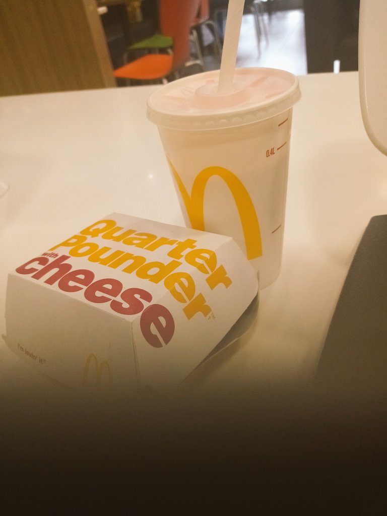 carlapunkgirl's tweet photo. Enough said!! :) 👌 comfort food
#macds with some vouchers I had. https://t.co/Ggt53u4t3s